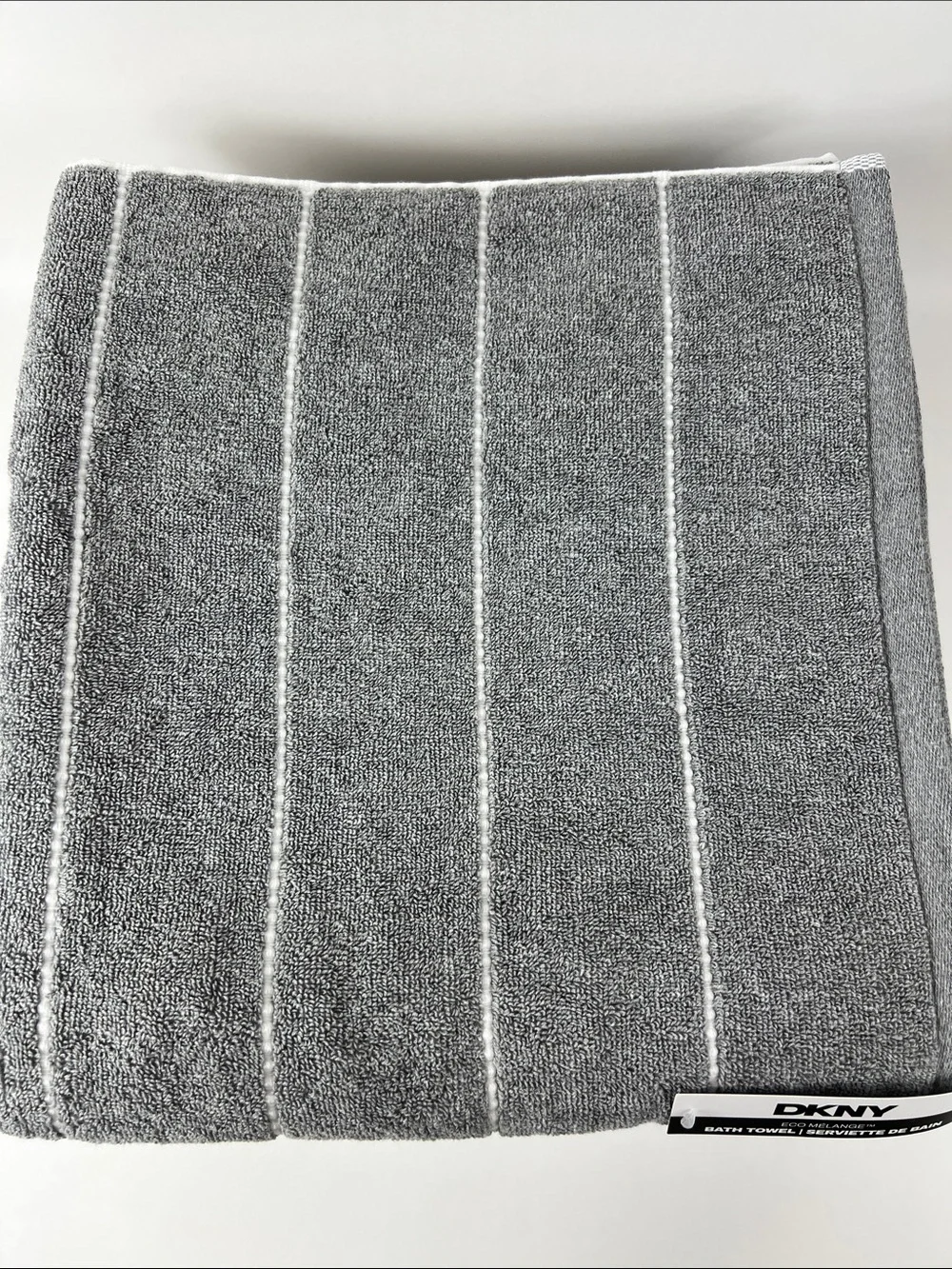 DKNY Eco Melange Bath Towels Medium Gray White Stripe Soft Cotton Set of 4 NEW
